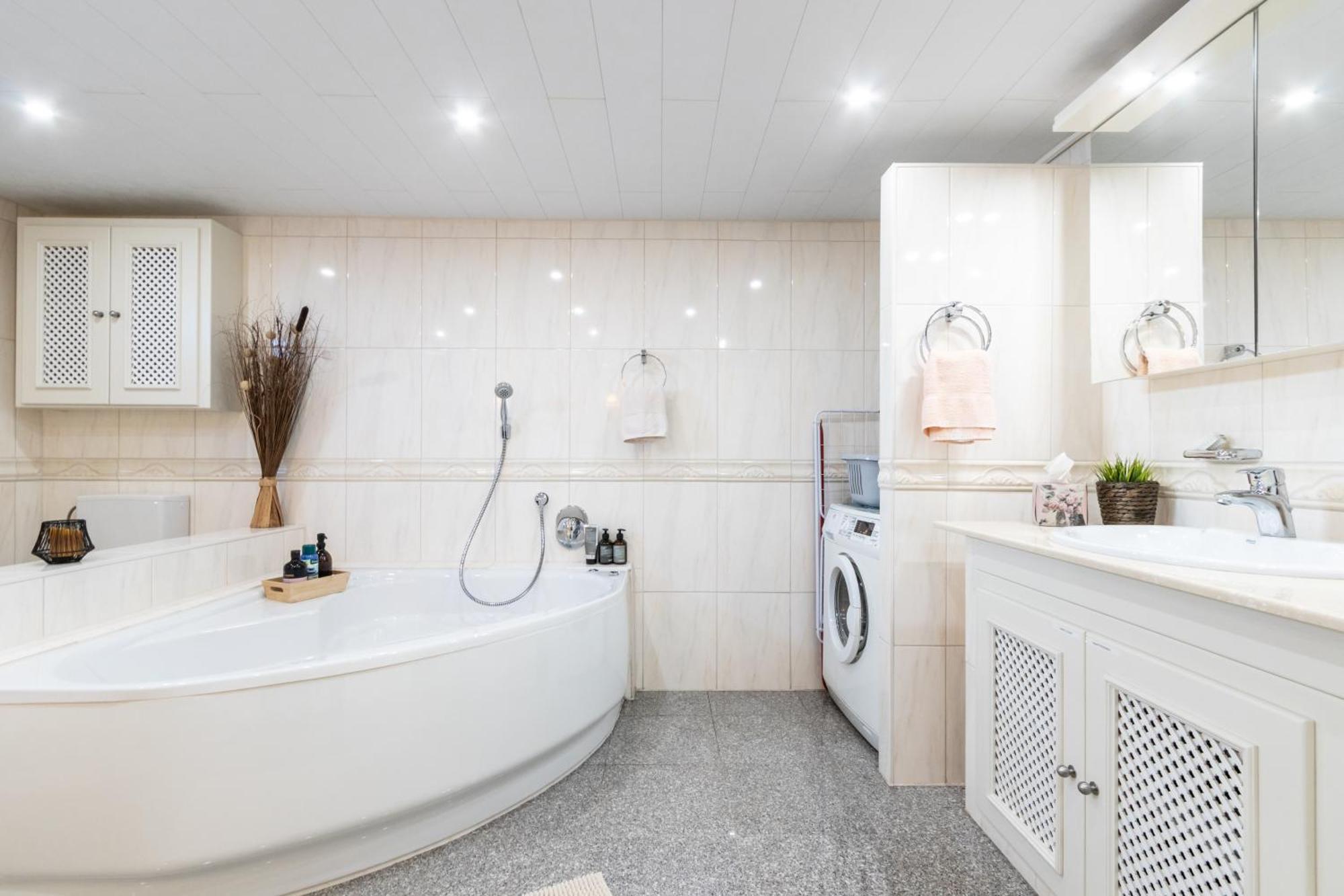 Eifelbergversteck Grosse Und Moderne Einliegerwohnung In Mayen Exterior foto